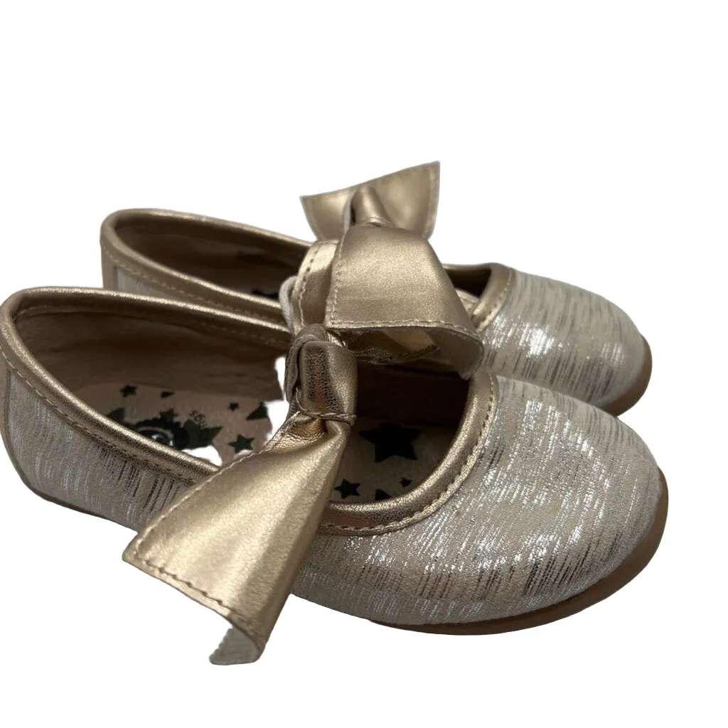 Slip-On Mary Janes w/Bow