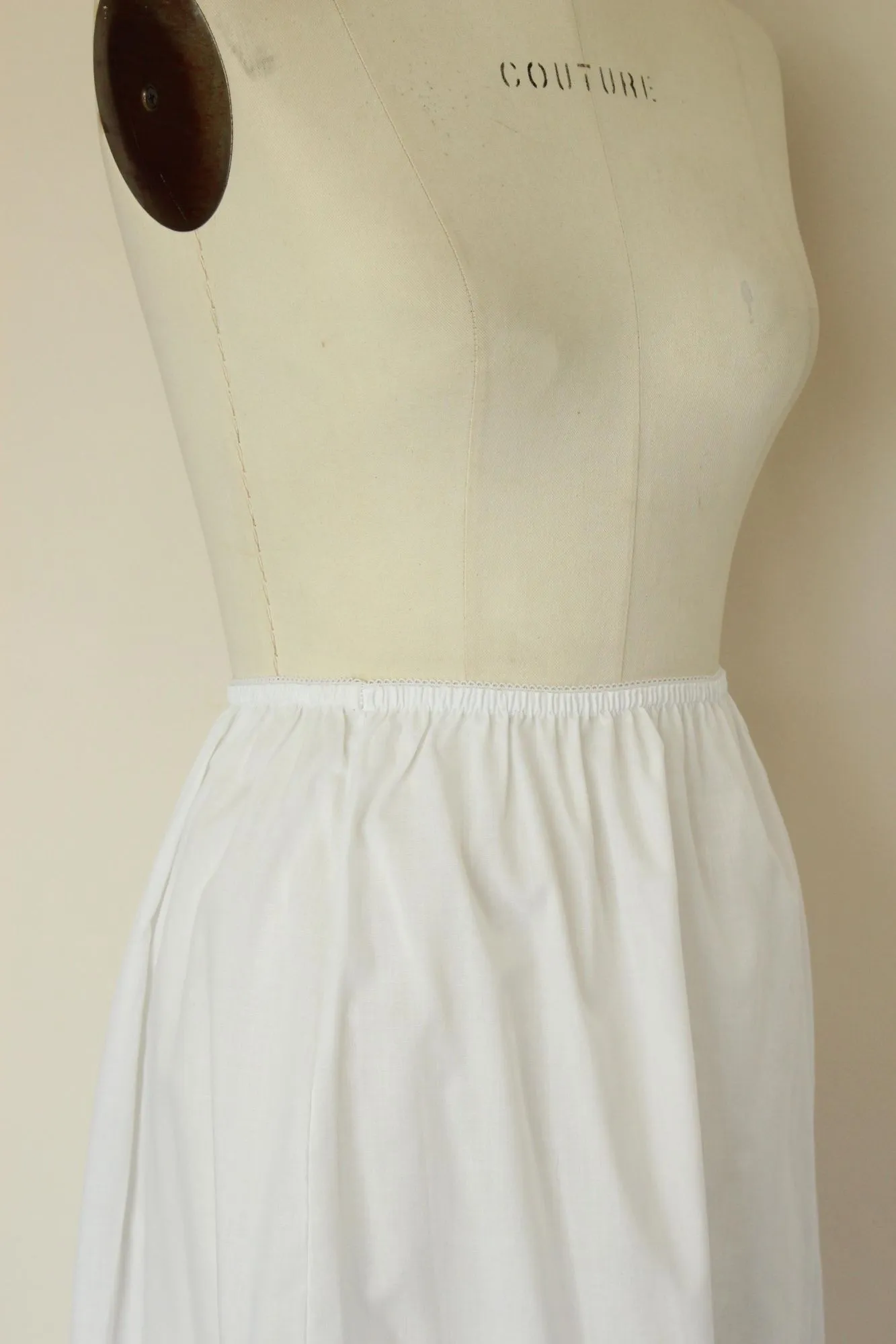 Vintage 1980s Volup Velrose White Half Slip With Lace Trim